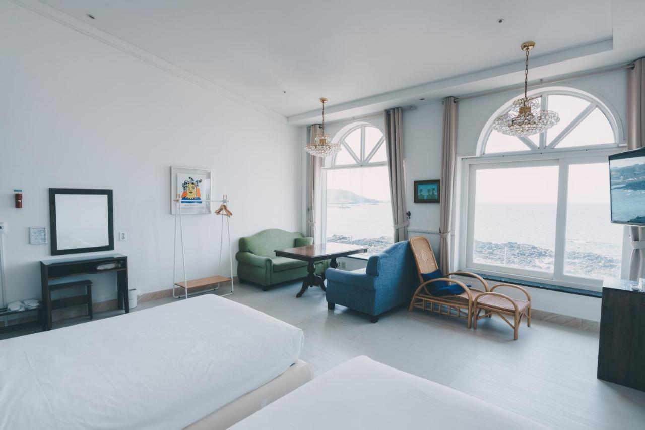 Hotel White House Jeju Exterior foto